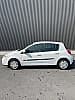 Renault Clio III (2) 1.5 DCI 75 EXPRESSION CLIM 5P ECO2 EURO5