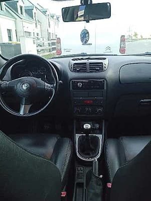 Alfa Romeo 147 Bonjour, Alfa Roméo 147 à vendre. 132000 km au compteur / d