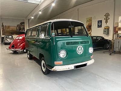 Volkswagen T2 TRÈS BEAU COMBI T2A ORIGINE CALIFORNIE EN BON ETAT