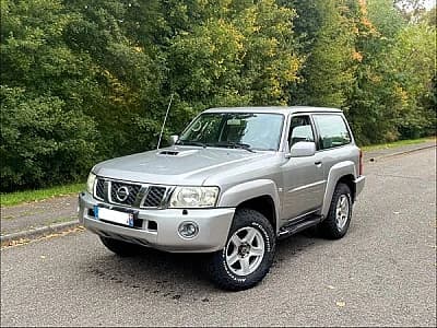 Nissan Patrol (2) 3.0 DI 160 ELEGANCE 3P