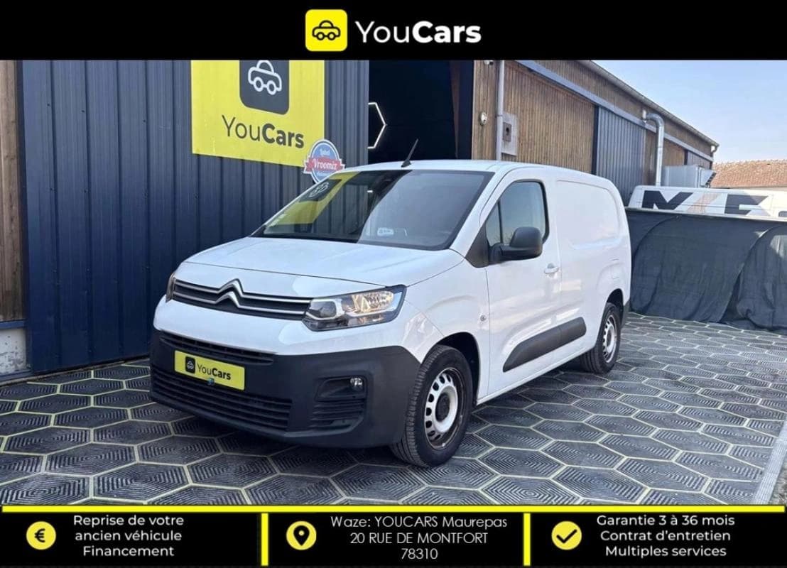Citroen Berlingo XL 1.6 BlueHDi 100 cv ENTRETIEN A JOUR CAMERA DE RECUL APPLE CARPLAY PREMIERE MAIN
