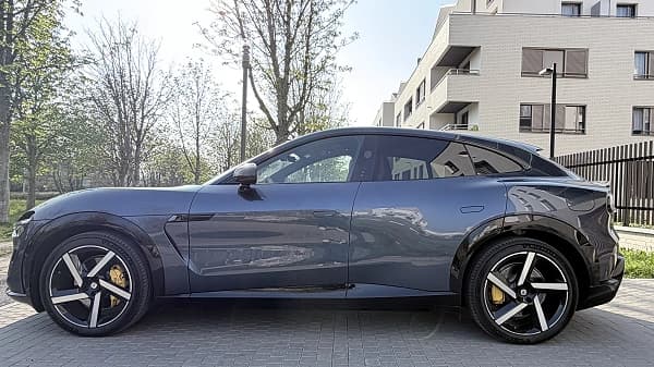 Tesla Model Y XiaomiYU7max