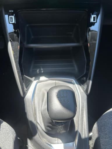 Peugeot 208 BUSINESS PureTech 100 S&S BVM6 Active