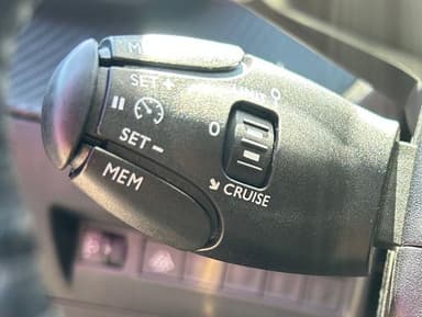 Peugeot 208 BUSINESS PureTech 100 S&S BVM6 Active