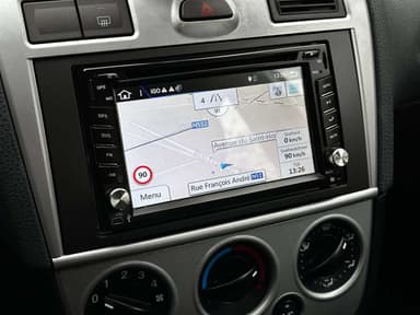Ford Fiesta 1.3i Ambiente AIRCO/BLUETOOTH/GPS/GARANTIE 12 MOIS