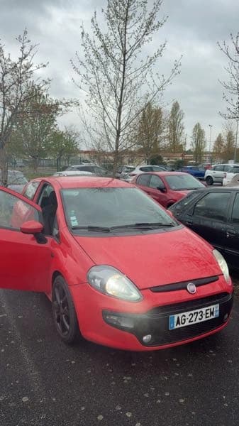 Fiat Punto Evo 1.3 MULTIJET 16V 95 S&amp;S DPF DYNAMIC ENTREPRISE 3P