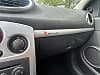 Renault Clio III 1.2 16V 75 RIP CURL 2 5P