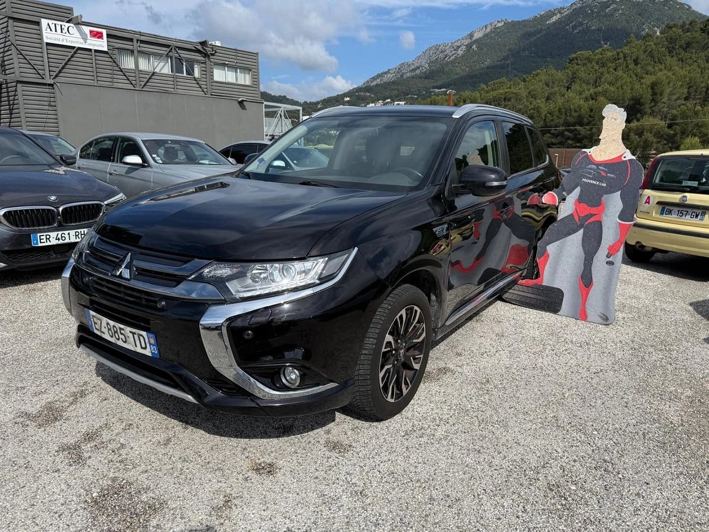 Mitsubishi OUTLANDER PHEV HYBRIDE RECHARGEABLE 200CH INTENSE STYLE