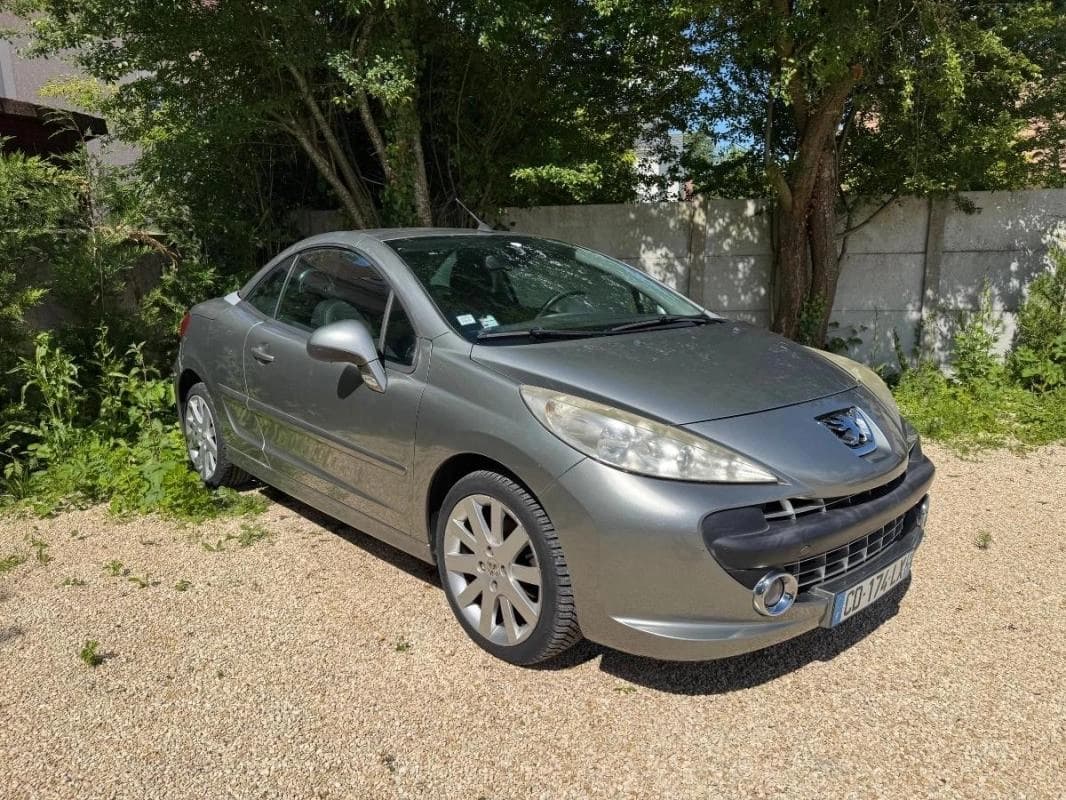 Peugeot 207 CC 1.6 VTI 120 SPORT
