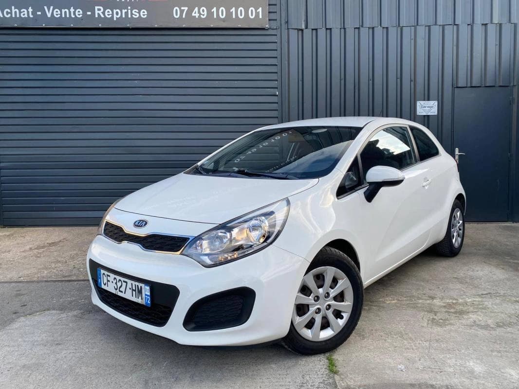 Kia Rio III 1.1 CRDI Style ISG 3p
