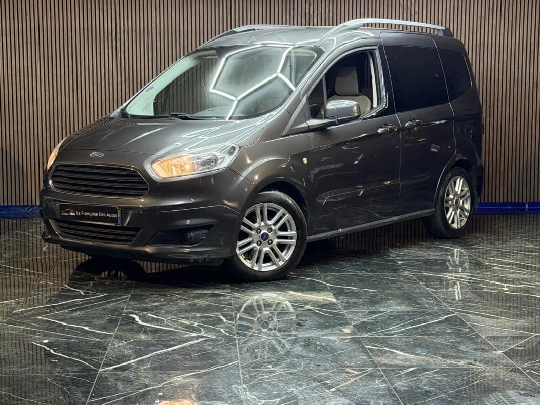 Ford Tourneo COURIER 1.0 EcoBoost 100 Titanium