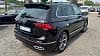 Volkswagen Tiguan 2.0 TDI 150 BLACK R-LINE DSG7 24166 Hors Taxes ( EXPORT ) an: 2023 1ère main