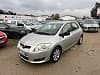 Toyota Auris 1.4 D-4D 90 CH REVISEE PREMIERE MAIN - 1ERE ET 3EME PASSENT MAL DEMARRE
