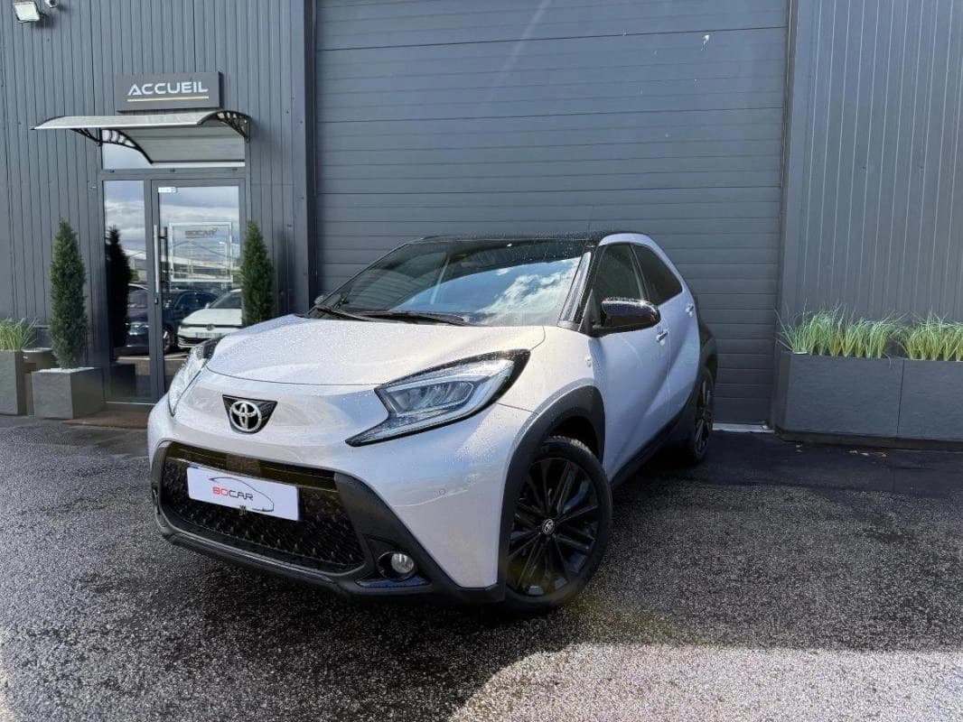 Toyota Aygo X 1.0 VVTI 70ch JBL Edition Collection BVA 1ère main / Garantie 07/2028