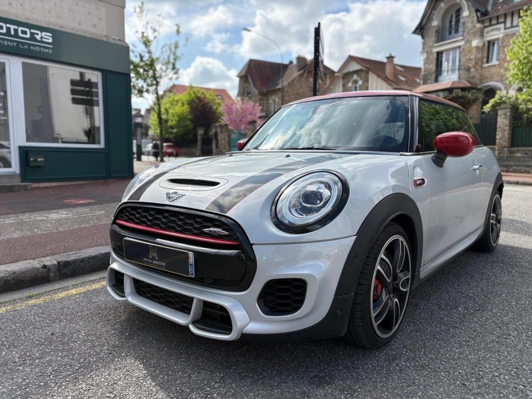 Mini Mini JOHN COOPER WORKS 3 Portes JCW 2.0 i 231 cv Boîte auto * FULL OPTIONS