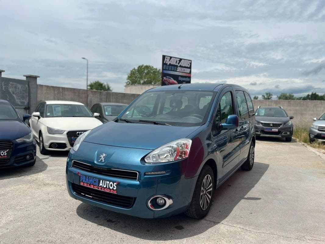 Peugeot Partner 1.6 HDI 92 CH 7 PLACES | ENTIÈREMENT RÉVISÉE ET GARANTIE 12 MOIS EN EUROPE