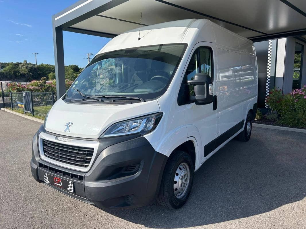 Peugeot Boxer FOURGON TOLE 335 L2H2 BLUEHDI 120 S&S PREMIUM