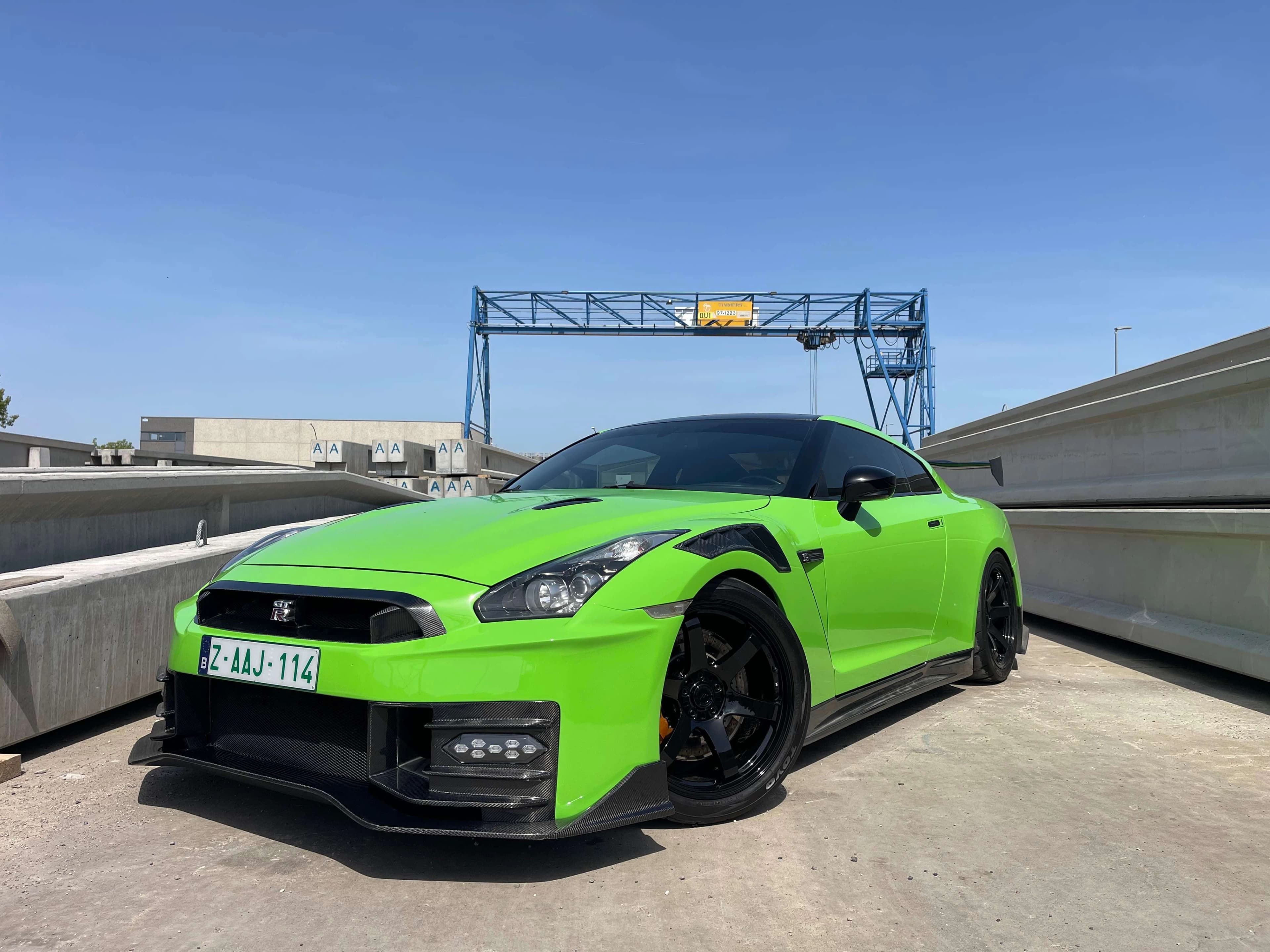 Nissan GT-R CUSTOM PAINT | CUSTOM INTERIOR