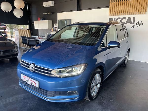 Volkswagen Touran 7 PLACES /TOIT OUVRANT / CAMERA / SIEGES CHAUFF /