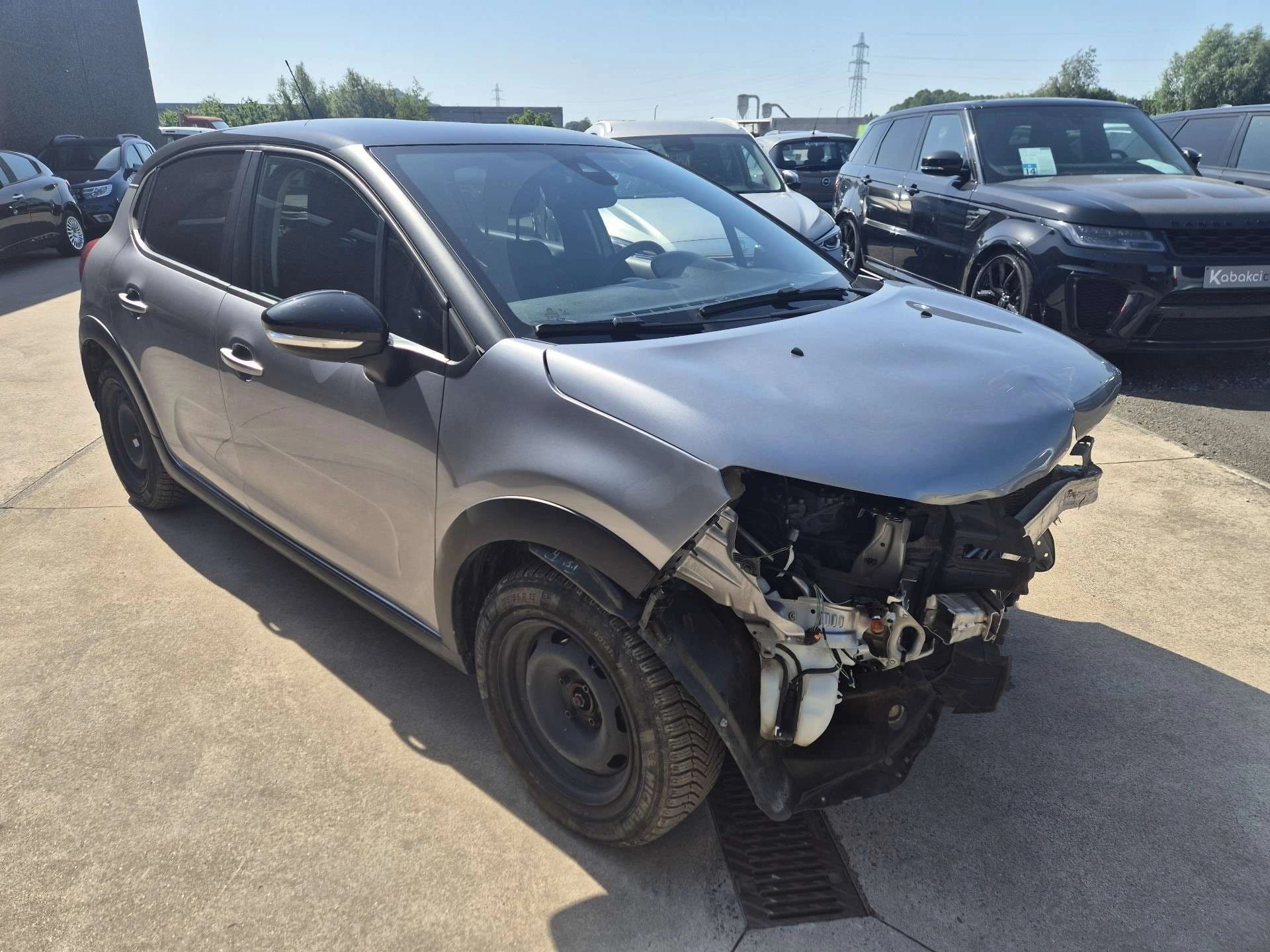 Citroen C3 1.2i Shine / Carplay / Moteur ok ! / Marchand ou E