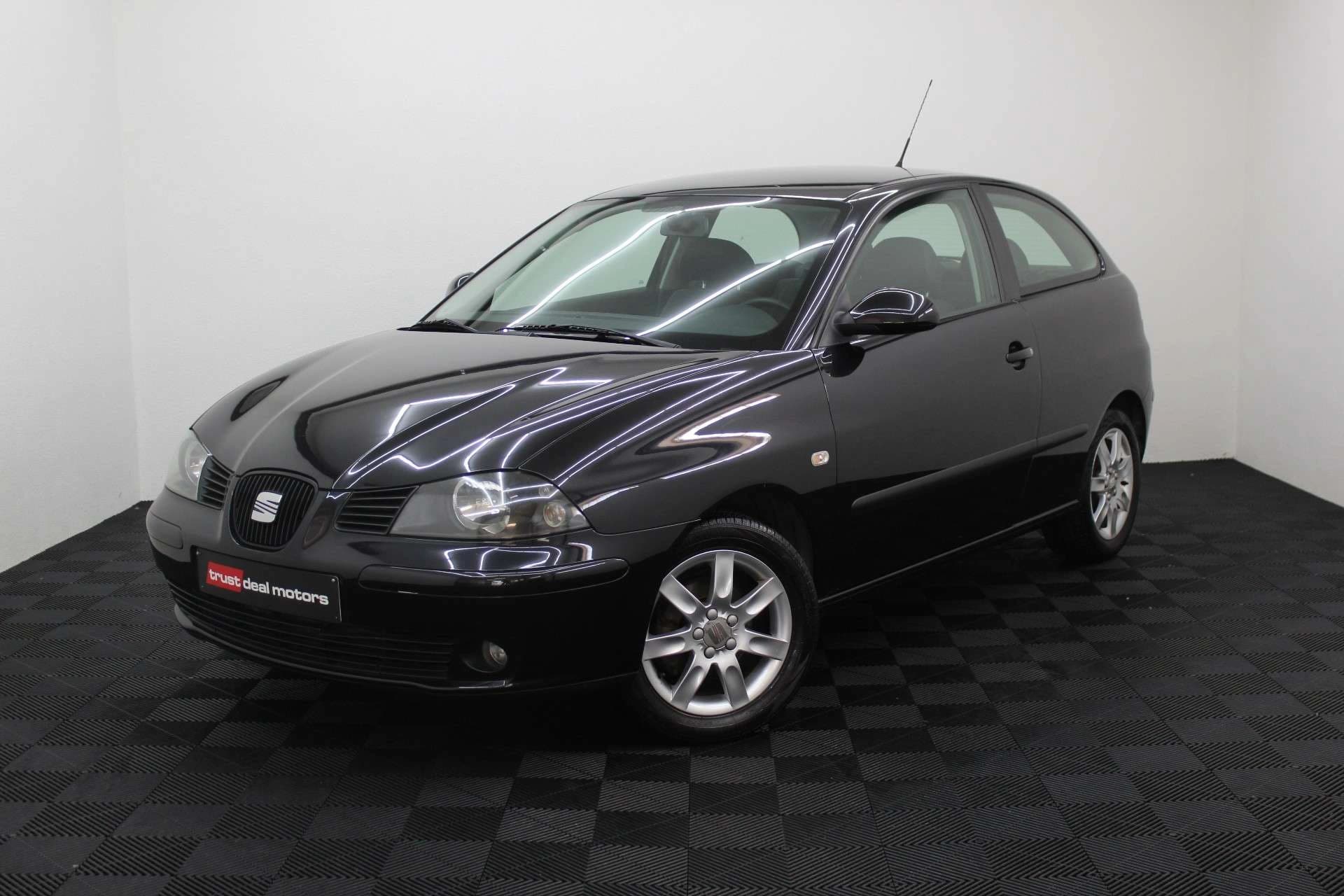 SEAT Ibiza Ibiza 1.4i 16v Stylance * Boite Auto * Garantie *