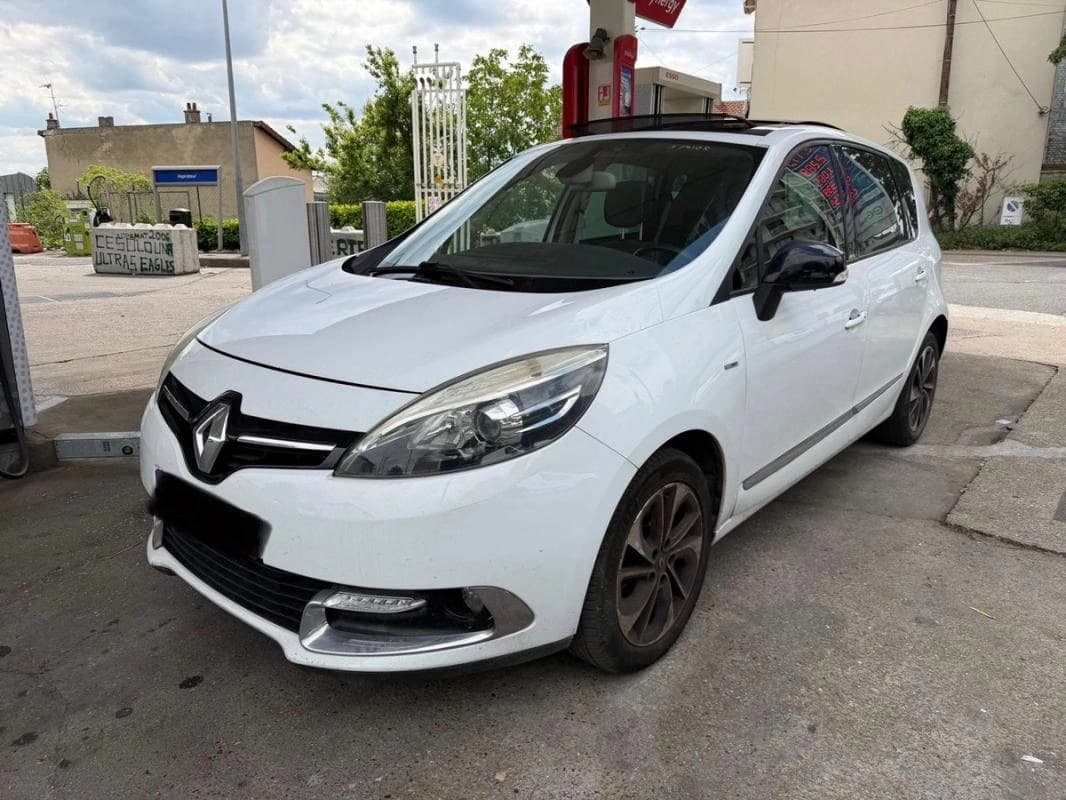 Renault Scenic PHASE 2 BOSE 1 ERE MAIN CHAINE DISTRIBUTION SUIVI TOIT OIVRANT GPS PAIEMENT 4/10 FOIS