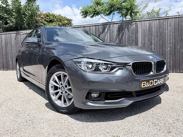 BMW 318 Touring 318i LEDER/FULL-LED/NAVI/PDC/16" NETTO: € 11.562