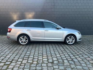 Skoda Octavia Octavia SW 1.6 CR TDi Ambition DSG (EU6.2)