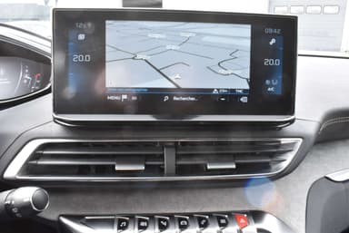 Peugeot 5008 1.5 BlueHDi GT Pack EAT8 7PL/Pano/Led ***12M GARANTIE***