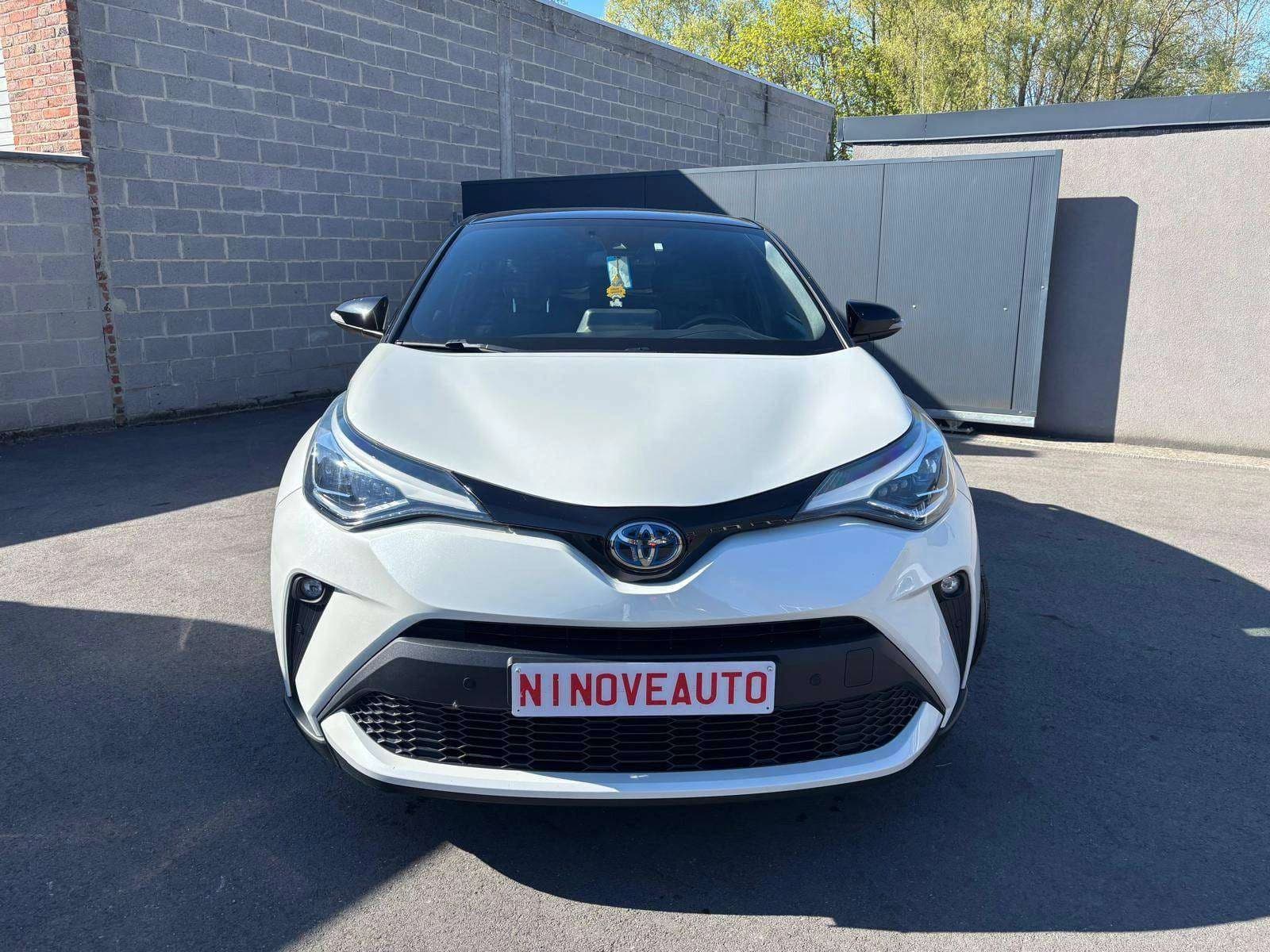 Toyota C-HR 1.8i VVT-i Hybrid C-Lub E-CVT*CAM HYBRIDE+BENZINE